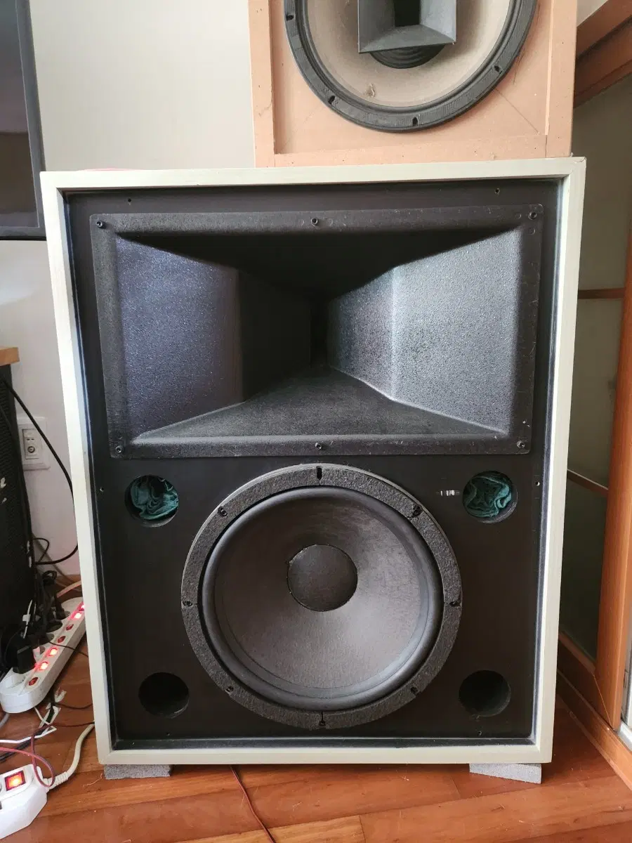 알텍 마에스트로 M500
