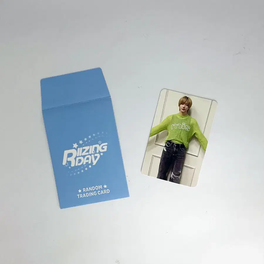 라이즈 앤톤 2024 팬콘 라이징데이 피날레 포토카드 1 RIIZE ANTON FANCON RIIZING DAY FINALE PHOTOCARD 1