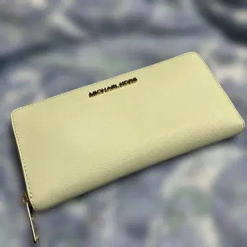 컨디션 최상 MICHAEL KORS 장지갑 라운드 지퍼