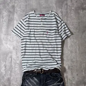 archive border y2k fade s/s tee fade