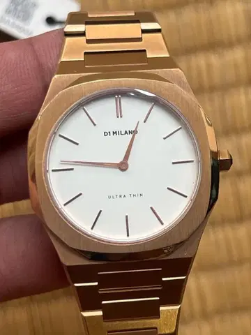 D1 MILANO ULTRA THIN 남성용 손목시계 본체