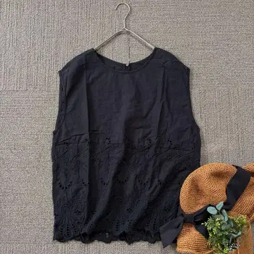 프레임워크 인도면 자수 슬리브리스 블라우스