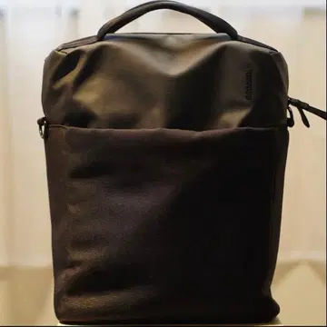 Incase/A.R.C. Tech Tote / 10L -Black-