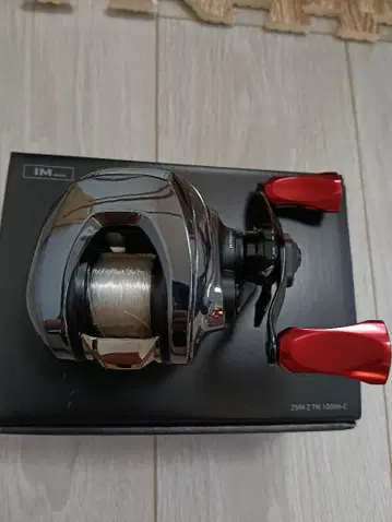 DAIWA 25 IM Z TW 100XH-C 베이트 낚시릴