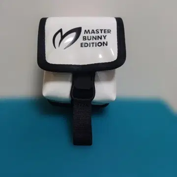 MASTER BUNNY EDITION 스코프 케이스