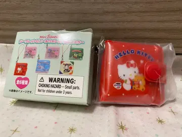 산리오 시크릿 비닐 지갑풍 미니 거울 헬로키티