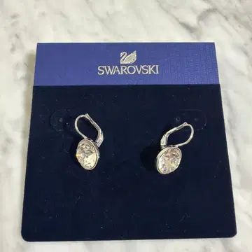SWAROVSKI 스와로브스키 크리스탈 귀걸이