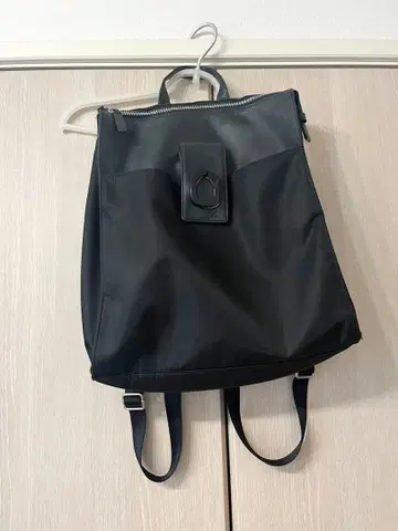이아파피요네 백팩 데이팩 나일론 블랙