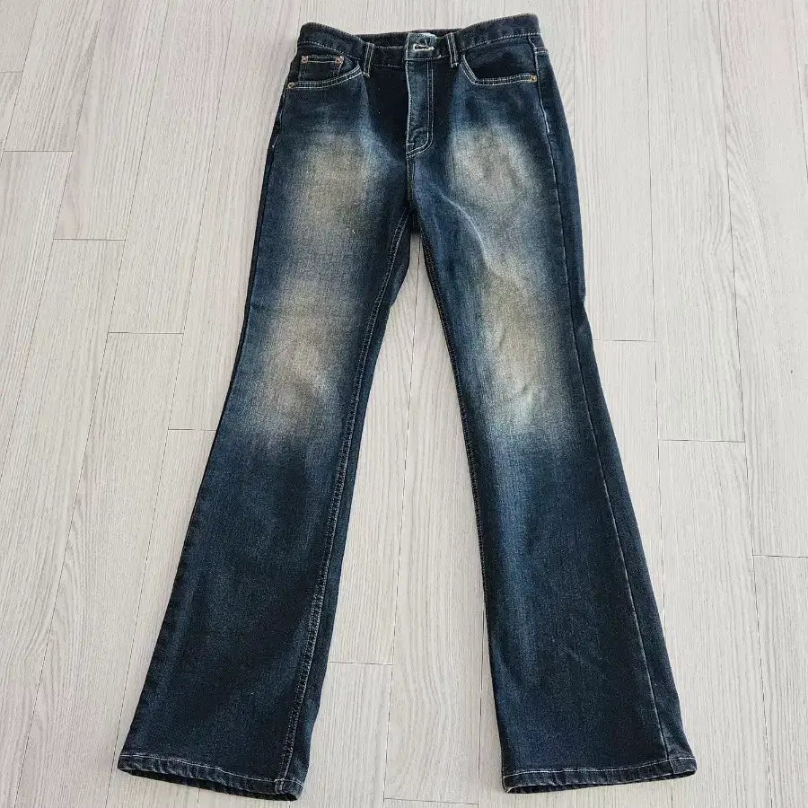 부츠컷팬츠 모음