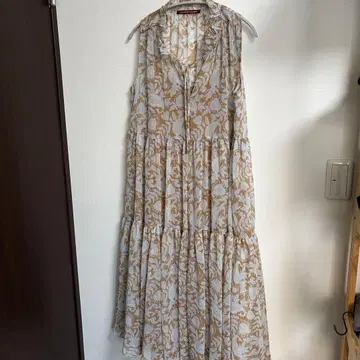 유니클로 콜라보 COMPTOIRDESCOTONNIERS 쉬폰 원피스