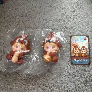 DORA LOVES MICKEY 칩앤데일 피규어 세트