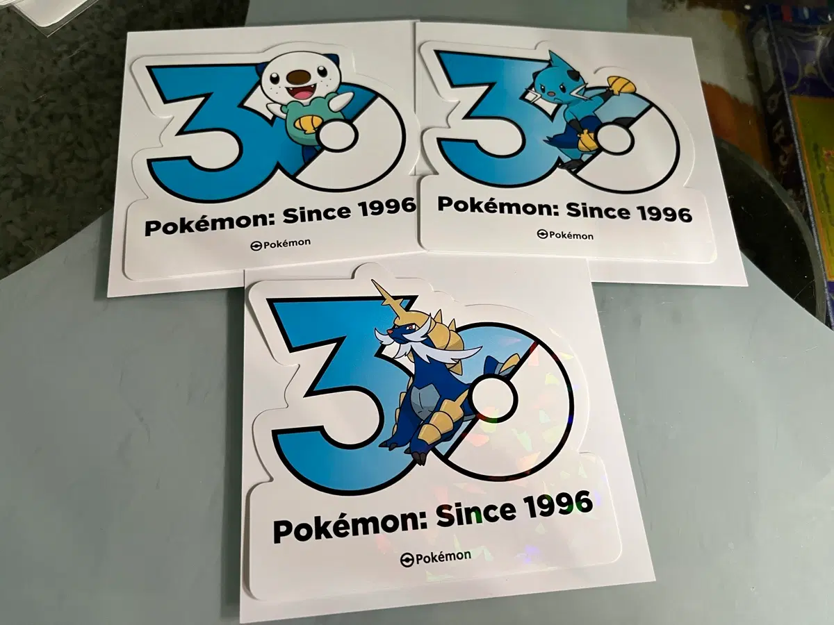 포켓몬 30주년 스티커 수댕이+쌍검자비+대검귀
