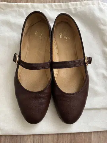 ZARA CARAMEL LONDON 발레 슈즈 브라운 40