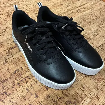 PUMA 여성용 스니커즈 블랙 24cm 새상품급