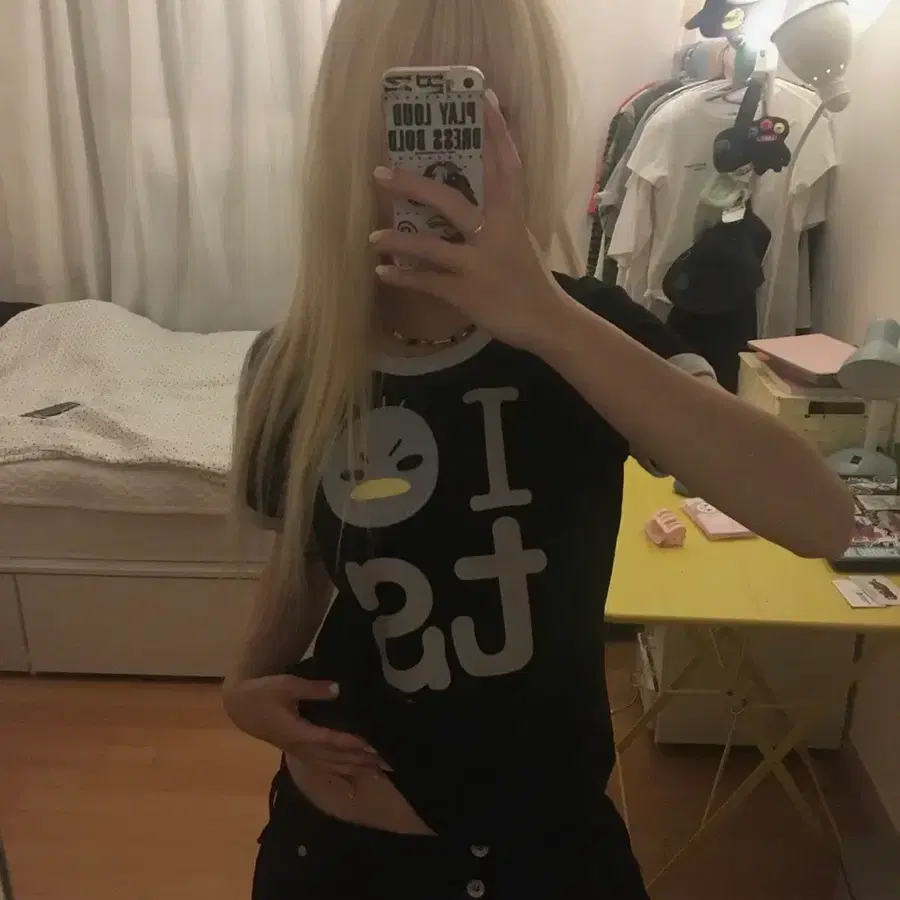 안녕자두야X탄산 꼬꼬 링거 티셔츠