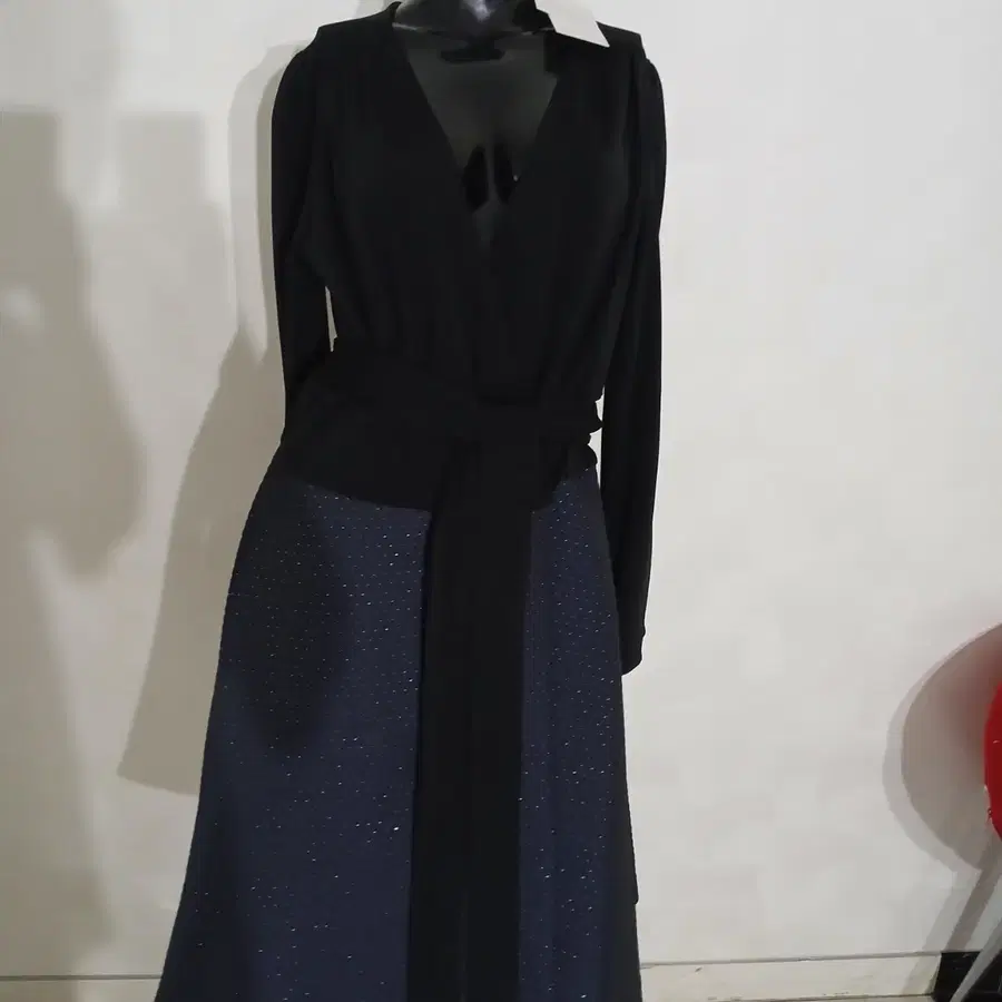 (새상품) CHARLOTTE BOUTIQUE 샬롯부띠끄 아멜리아 원피스