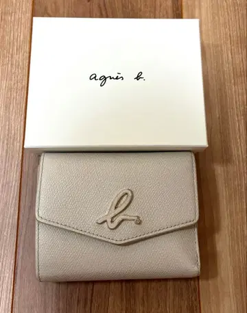 agnes b. 에네스베 3단 폴더형 지갑 가죽 베이지 박스 포함