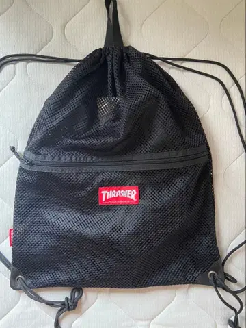 THRASHER 냅색 메쉬 블랙