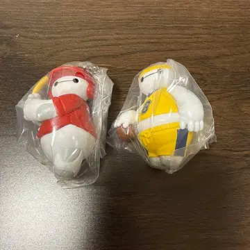 디즈니 베이맥스 농구 야구 캡슐 토이 2개 세트