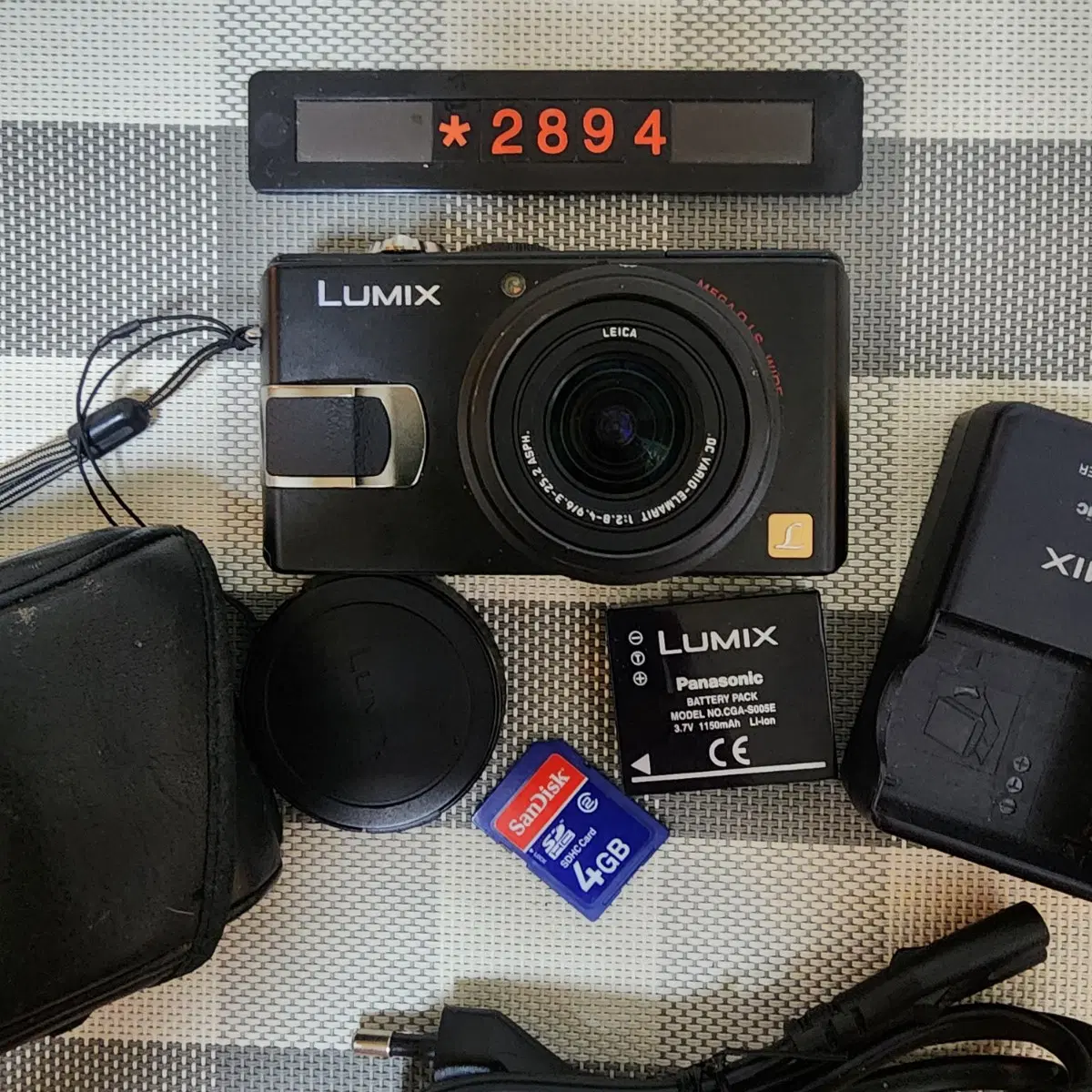 파나소닉 루믹스 DMC-LX 2 디지털카메라 케이스포함