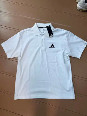 adidas 피케 셔츠 화이트 M 사이즈