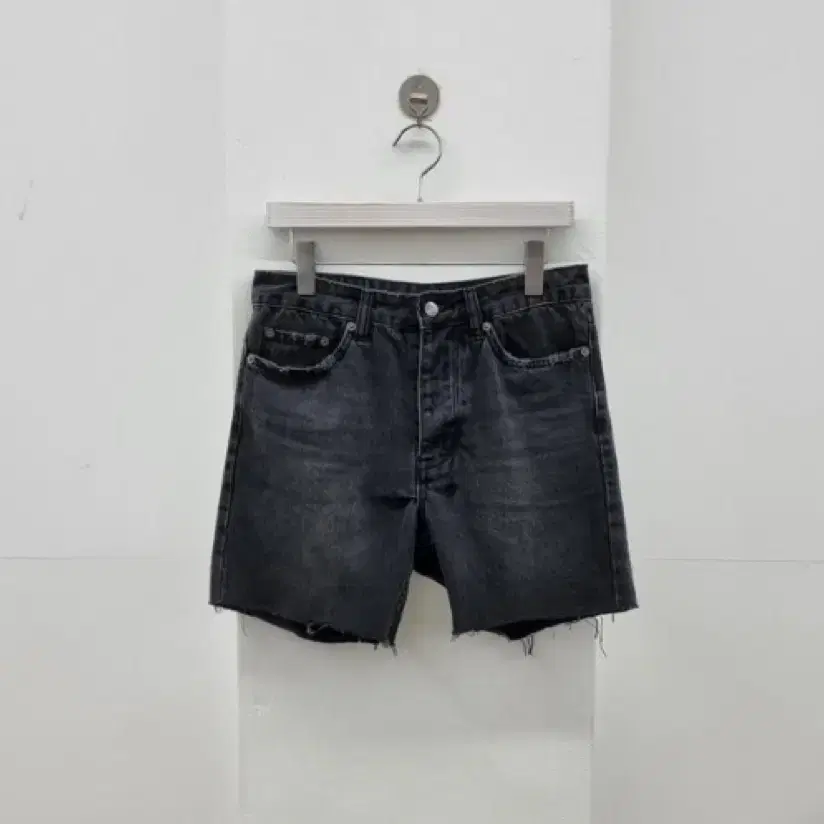 Ksubi ์๋น