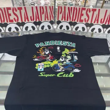 ( 20 ) PANDIESTA Honda 슈퍼 커브 자수 T셔츠 ( 블랙 )