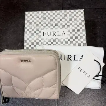 FURLA 접이식 지갑 베이지