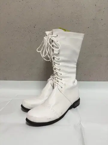 레이스업 부츠 화이트