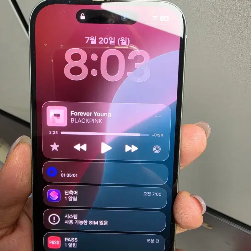 iPhone 15 265
