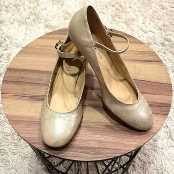 새상품급 tsumori chisato WALK 츠모리치사토 펌프스 25cm