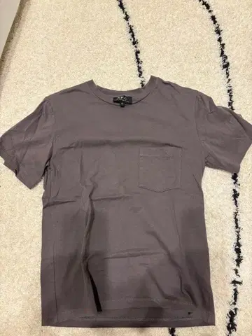A.P.C. 로고 프린트 포켓 T셔츠 그레이 XS