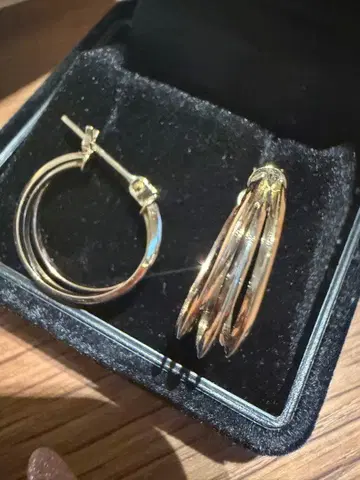 K10 쓰리 컬러 귀걸이 1.6g 약 1.5cm