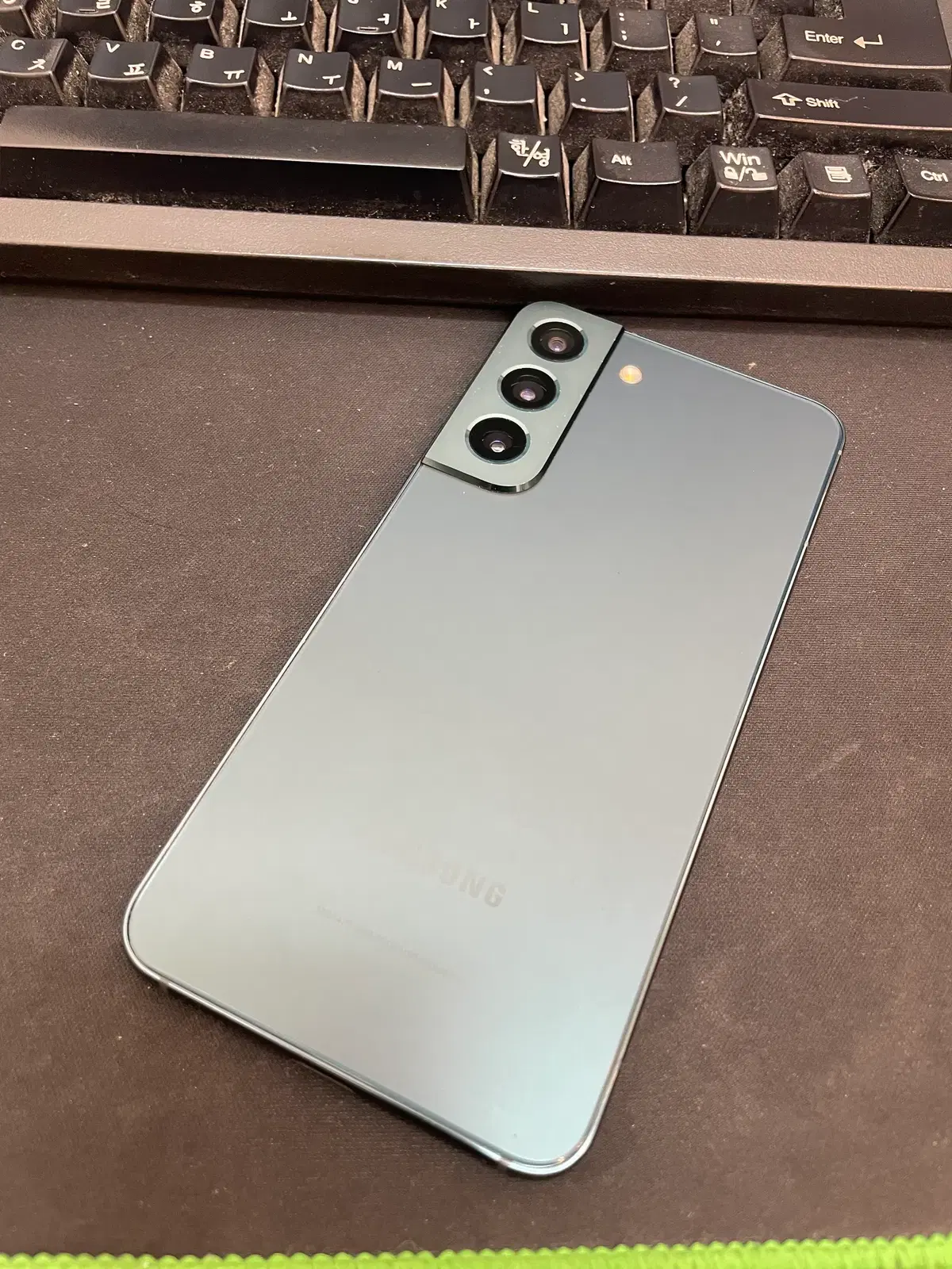 갤럭시S22 그린 256GB 무잔상 상태좋은 중고29만팝니다