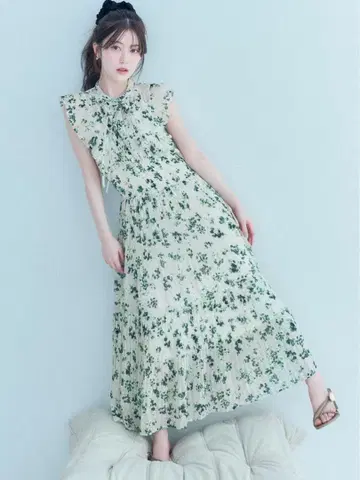 SNIDEL 스나이델Sustainable 프릴 원피스
