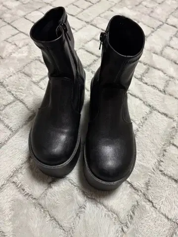 통굽 사이드 고어 부츠 블랙 S