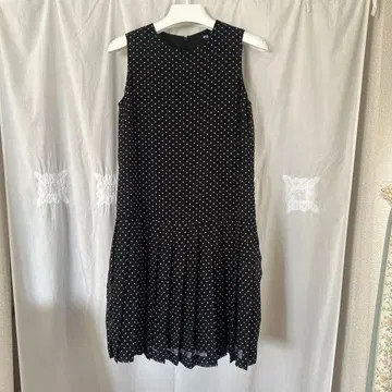 UNIQLO 슬리브리스 원피스 도트 무늬 S 사이즈