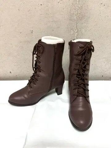여성용 레이스업 부츠