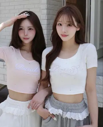 Darich 자수 비쥬 컴팩트 T셔츠