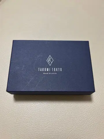새상품! TAKUMI TOKYO 키케이스 6연 가죽 블루