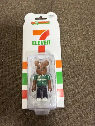 BE@RBRICK 7-ELEVEN 베어브릭 100% 세븐일레븐 콜라보