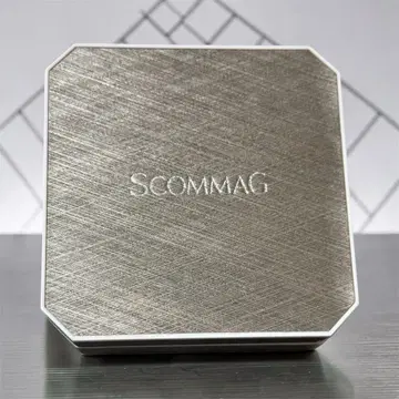 SCOMMAG 스퀘어 목걸이 실버 컬러