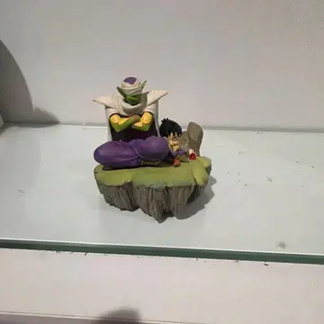 드래곤볼 피콜로 손오반 피규어