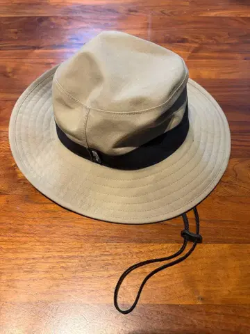 새상품급 THE NORTH FACE 고어텍스 햇 M 사이즈 NN02304