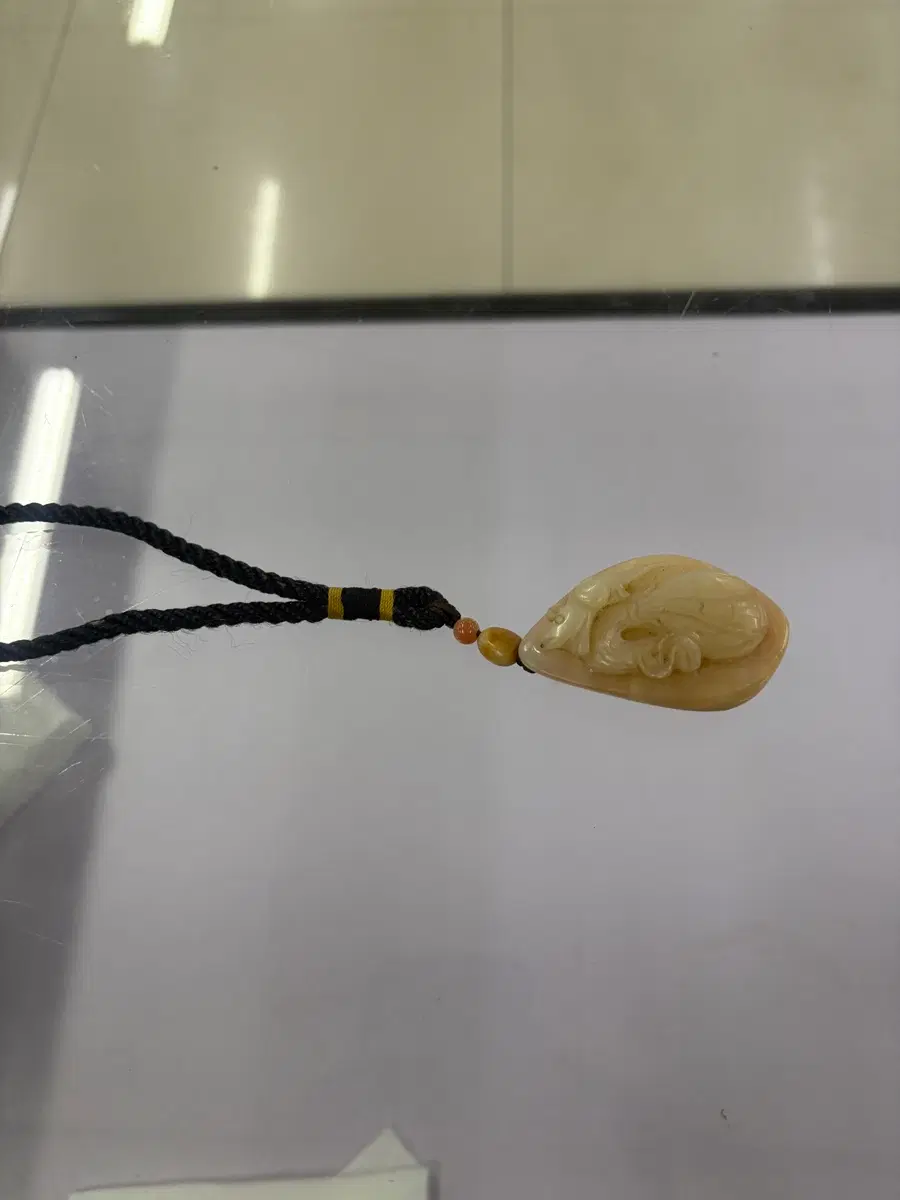 전기석