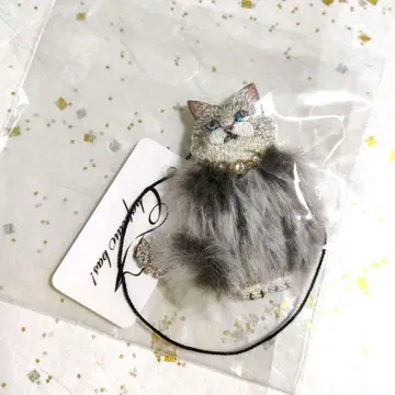 Chapeau bas! 고양이 모티브 퍼 브로치
