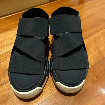 Y3 남성용 샌들