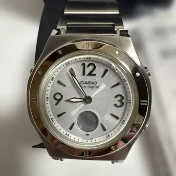 CASIO wave ceptor 손목시계 본체 실버