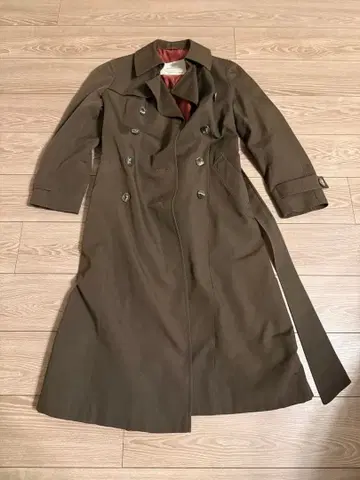 Aquascutum 트렌치코트 영국제