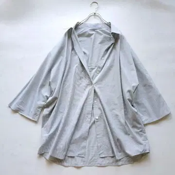 인기 상품 25SS 프레임워크 하프 슬리브 판초 셔츠 그레이